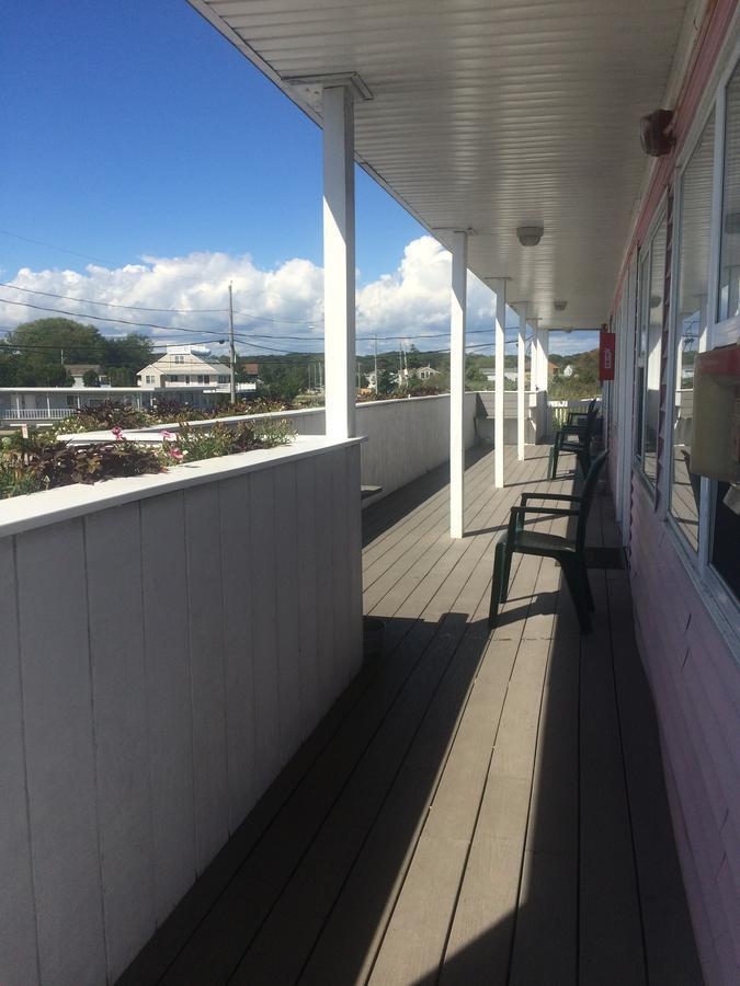 Sea Shell Motel Westerly Exterior photo